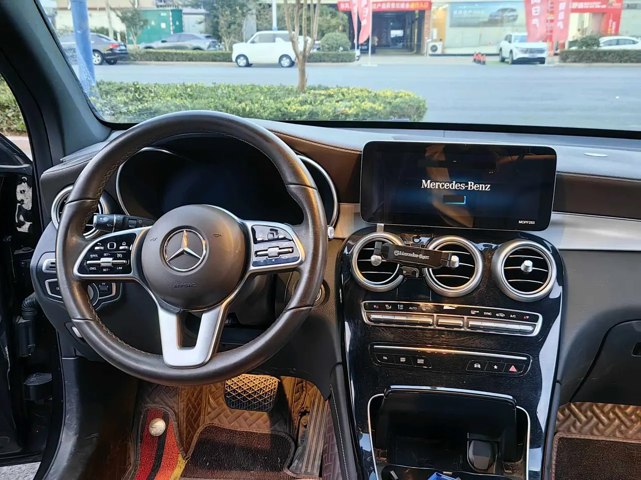 Mercedes Benz 2020 GLC 260 L 4MATIC 2.0T Dynamic (Modified) Automatic Gear 5