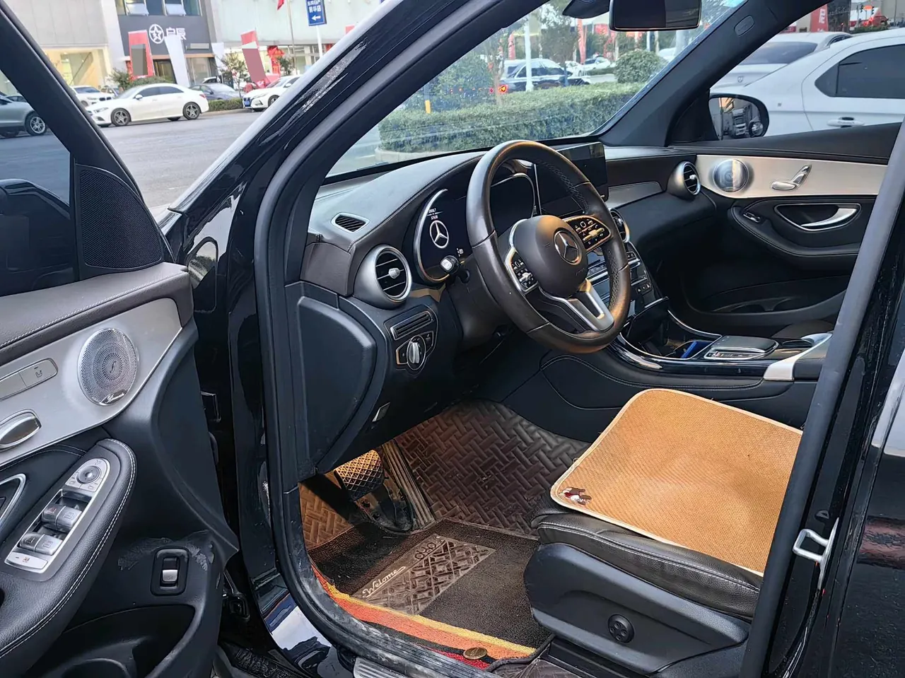 Mercedes Benz 2020 GLC 260 L 4MATIC 2.0T Dynamic (Modified) Automatic Gear 6