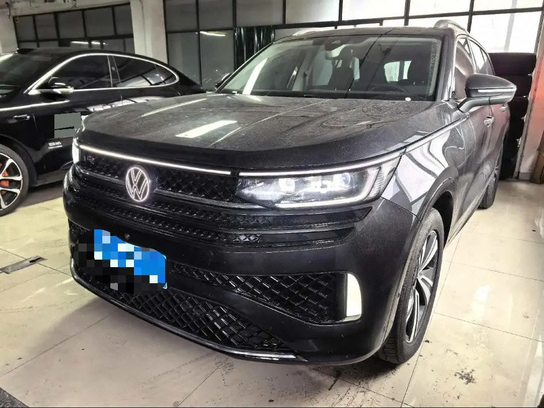 Open image lightbox: Volkswagen 2026 model tour R-Line 2.0TSI 380TSI four-wheel drive R-Line cruise all-round automatic transmission