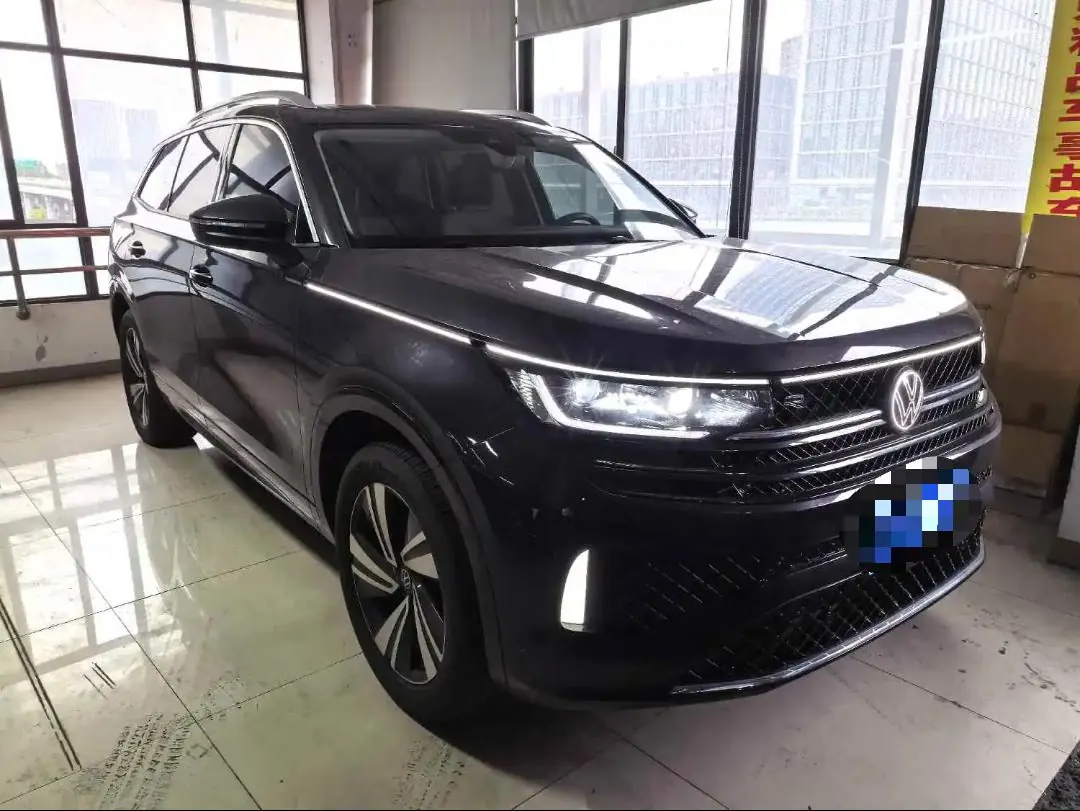 Volkswagen 2026 model tour R-Line 2.0TSI 380TSI four-wheel drive R-Line cruise all-round automatic transmission 3