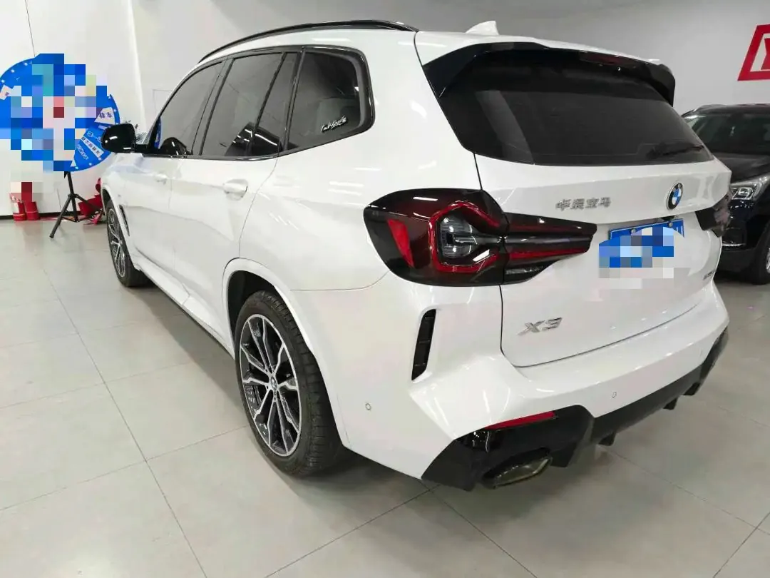 BMW 2023 X3 xDrive30i 2.0T Leading M Obsidian Night Suit Automatic Gear 2
