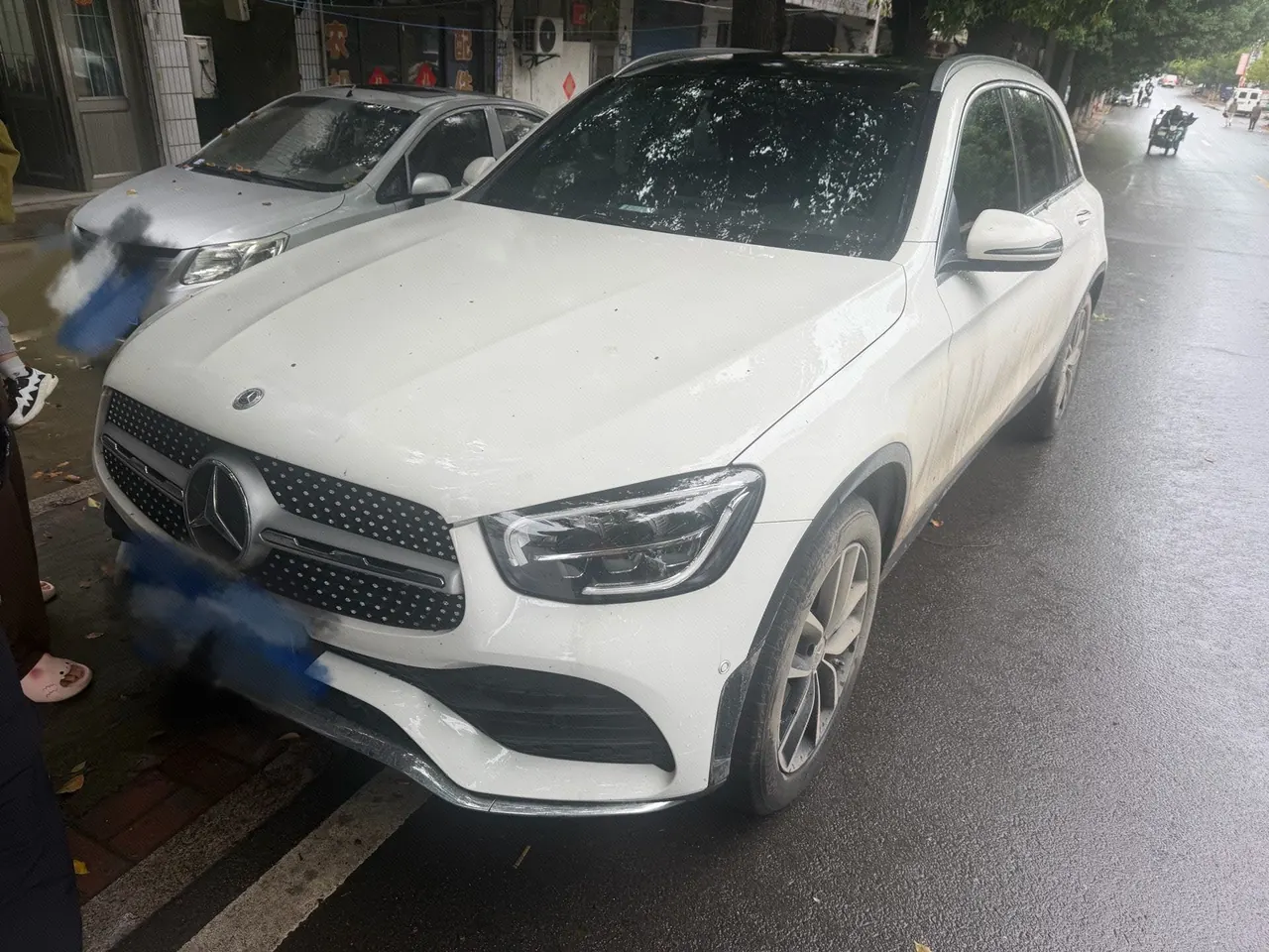 Открыть галерею: Mercedes Benz 2022 GLC 260 L 4MATIC 2.0T Dynamic (Change 2) Automatic Gear