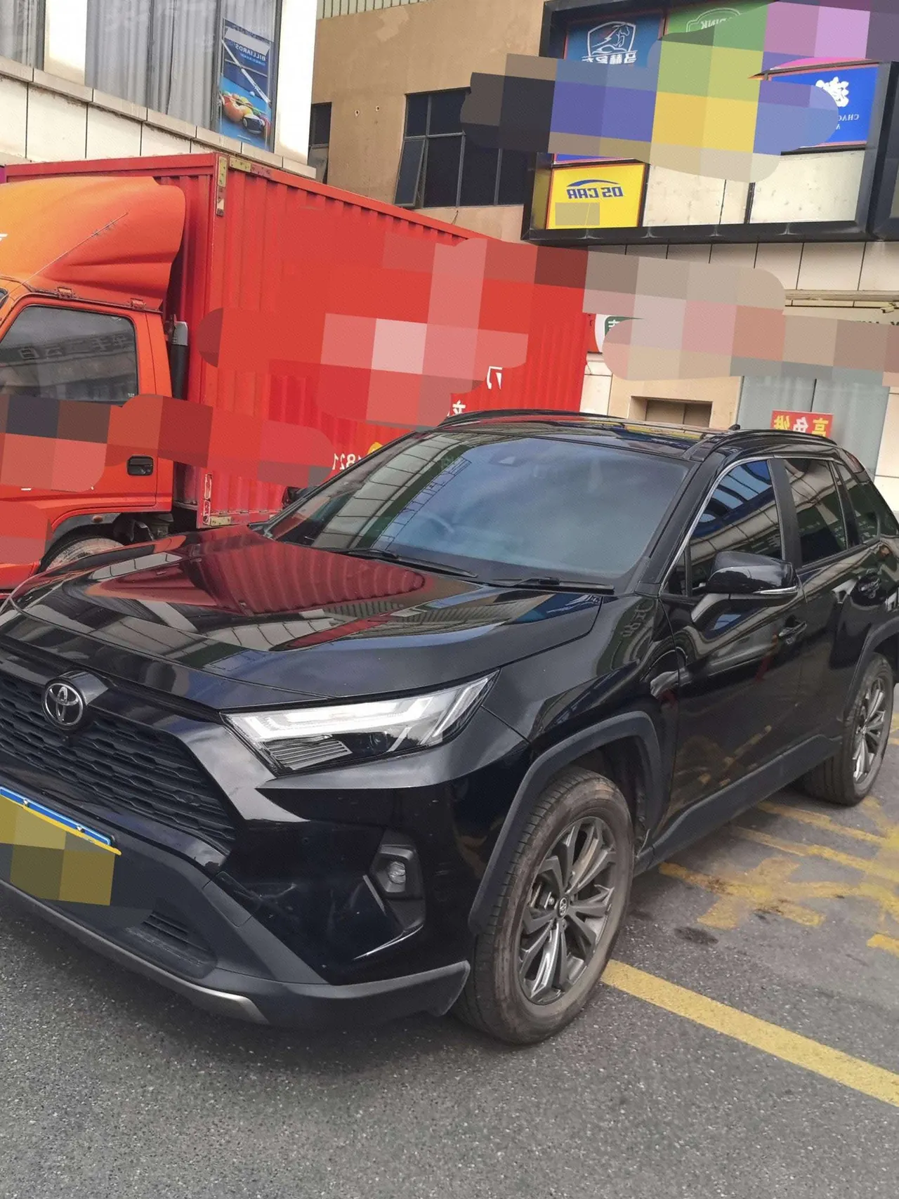 Открыть галерею: Toyota 2023 RAV4 Rongbo 2.0 Stepless Two-Drive Fashion Plus Edition Automatic Gear