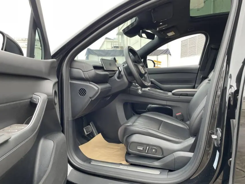 NIO 2023 ES6 75kWh automatic gear 4
