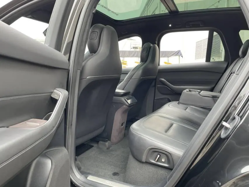 NIO 2023 ES6 75kWh automatic gear 6