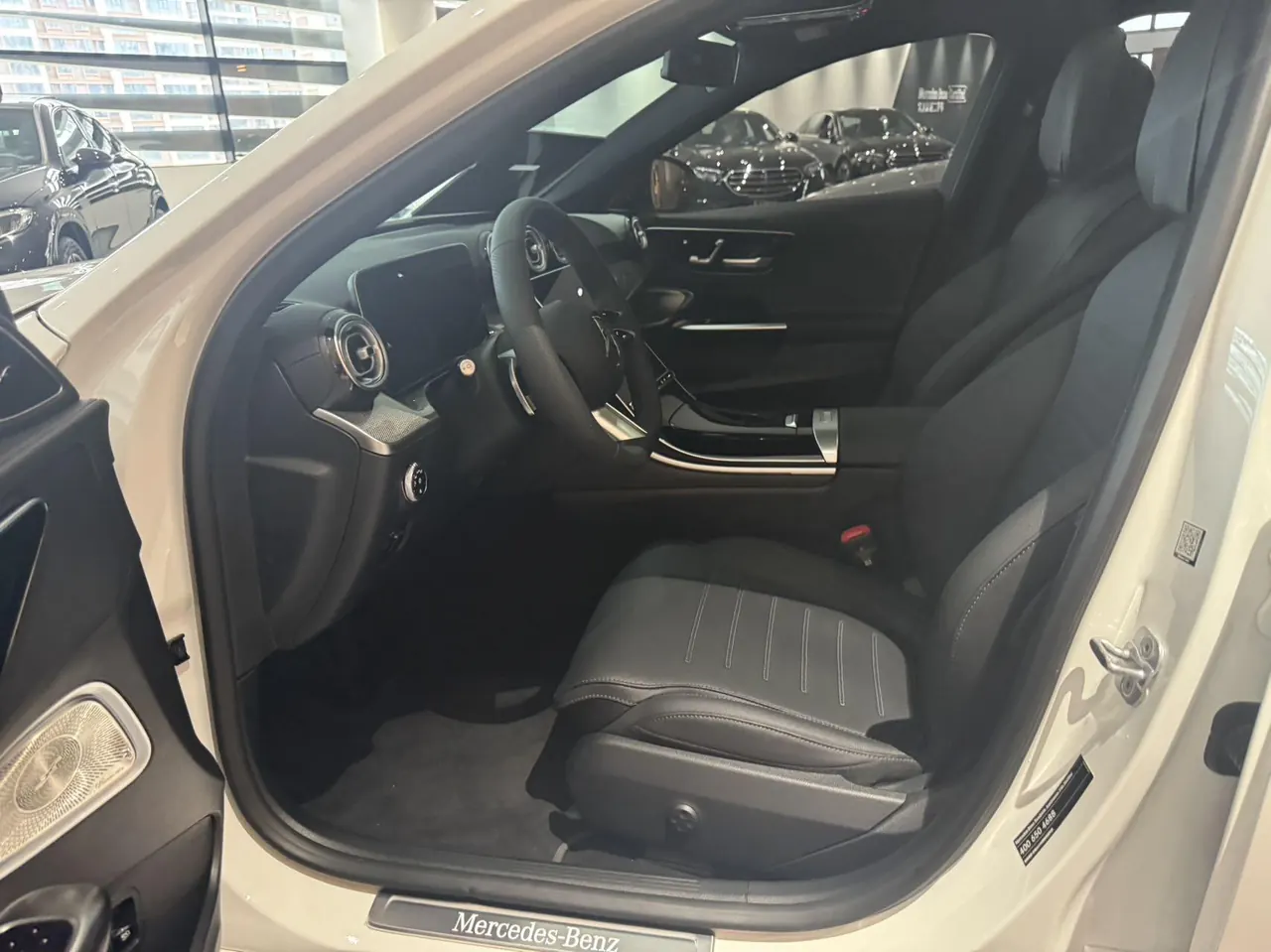 Mercedes Benz Class C 2026 C 260 L 48V 2.0T Sports Edition Automatic Gear 2