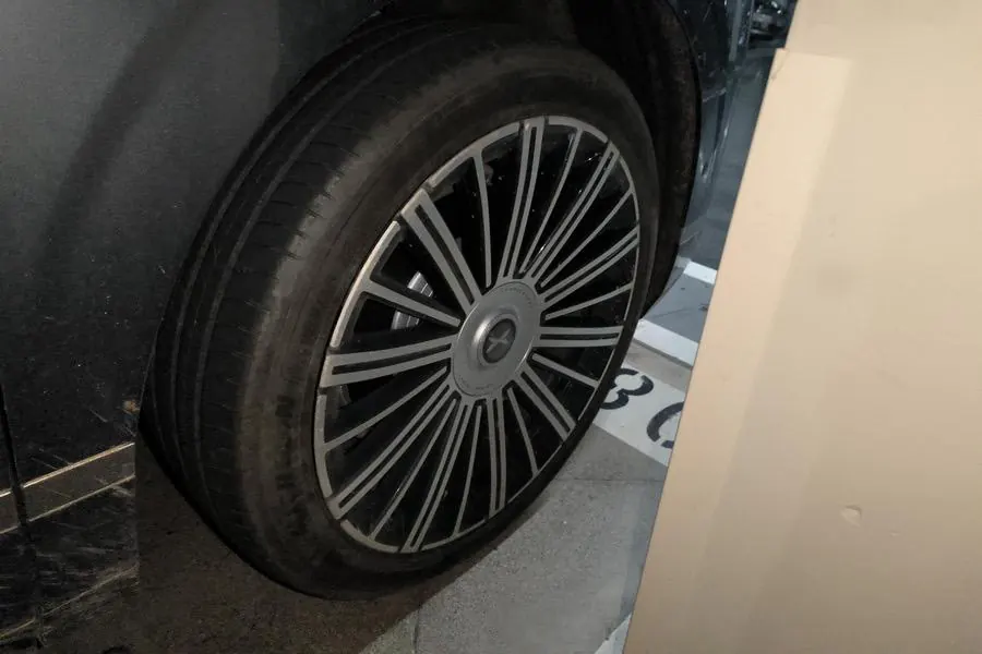 Xpeng 2026 GX 665UltraSE Automatic 5