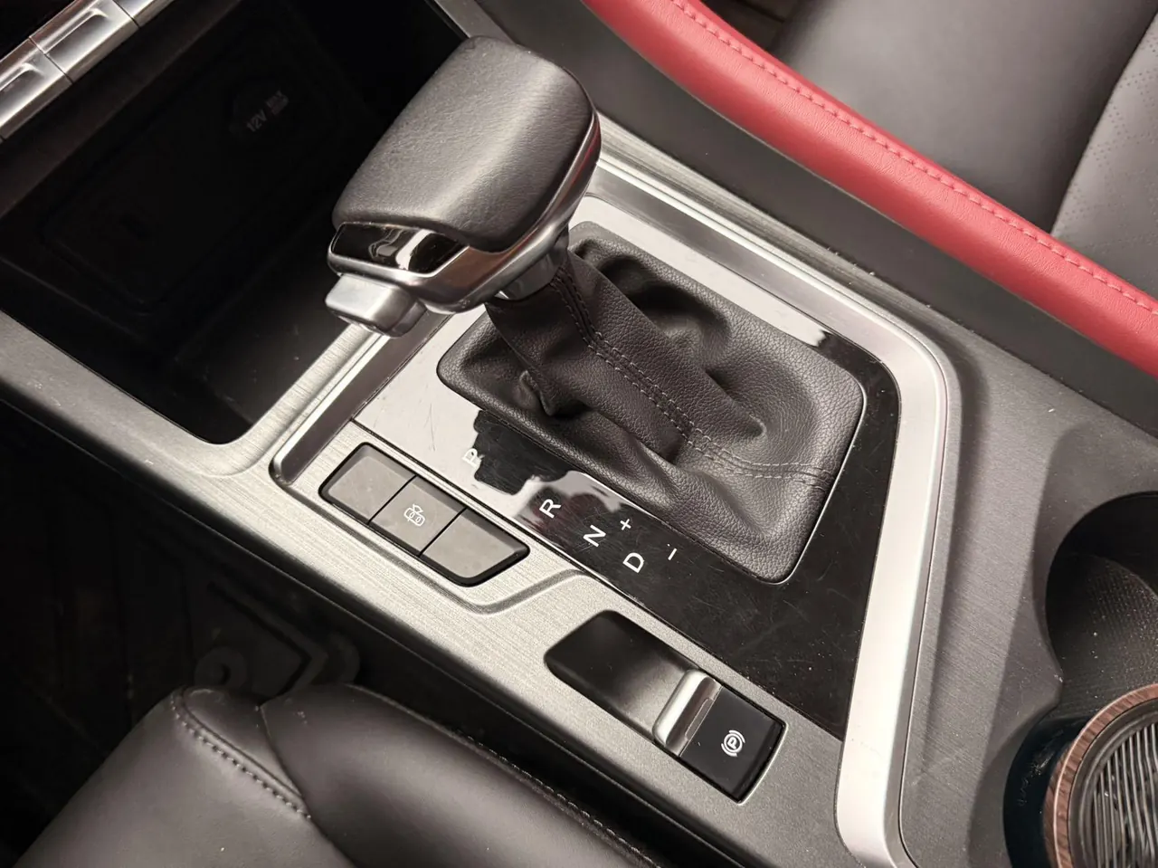 ChangAn 2022 CS55 PLUS 1.5T Blue Whale Deluxe Automatic Gear 8