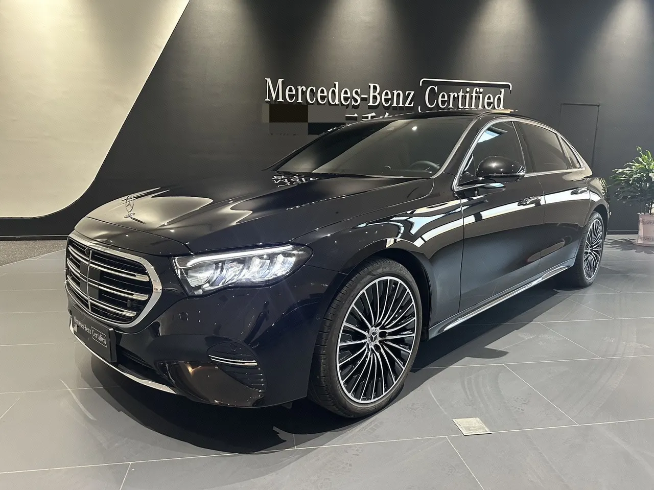 Open image lightbox: Mercedes Benz E Class 2026 E 300 L 48V 2.0T Fashion Automatic Gear