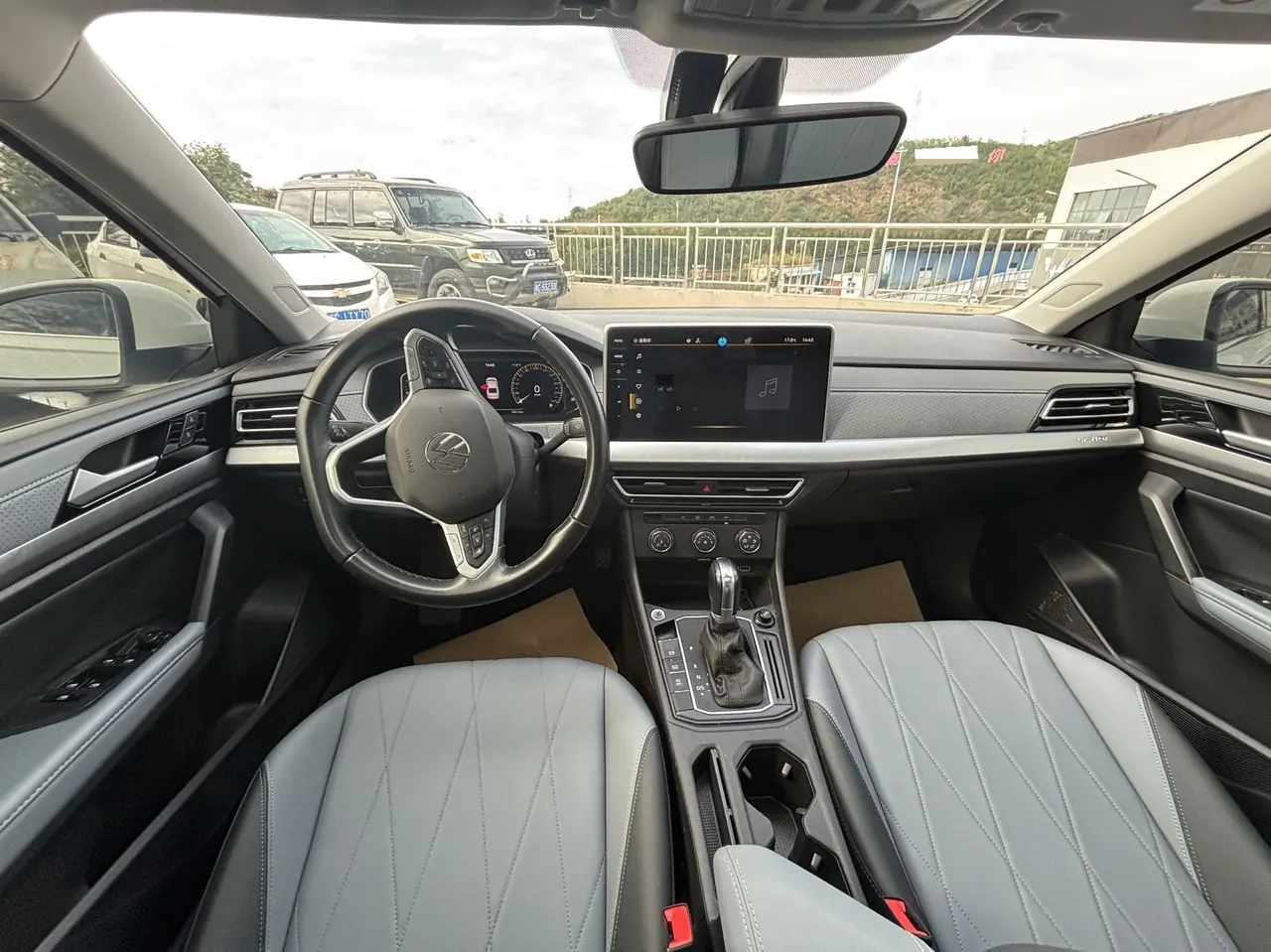 Volkswagen 2023 LaVida 1.5 5 Million Edition Automatic 6