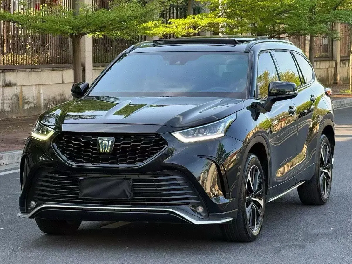 Открыть галерею: Toyota 2023 Crown Land Release 2.5 Stepless Four-wheel Drive Elite Automatic Transmission