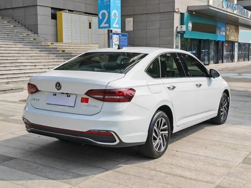 Volkswagen 2023 LaVida 1.5 5 Million Edition Automatic 7