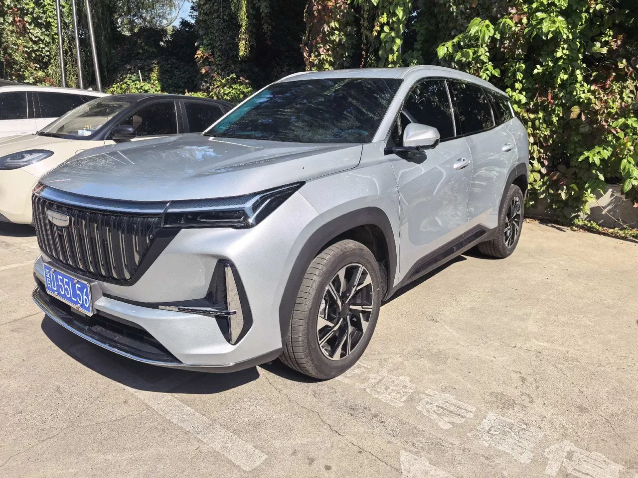 Открыть галерею: Geely 2025 Boyue L 1.5TD Start Automatic Gear