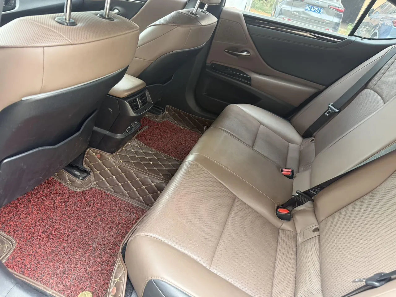 Lexus ES (Imported) 2022 ES200 2.0 Stepless Premium Edition Automatic Gear 8