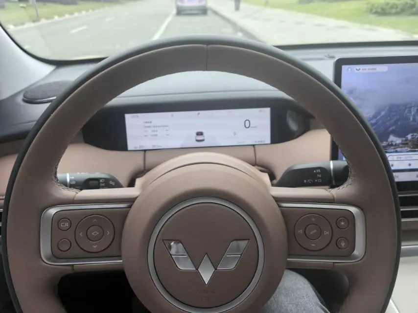 WuLing 2025 Plantronics S 430km Flagship Automatic 18