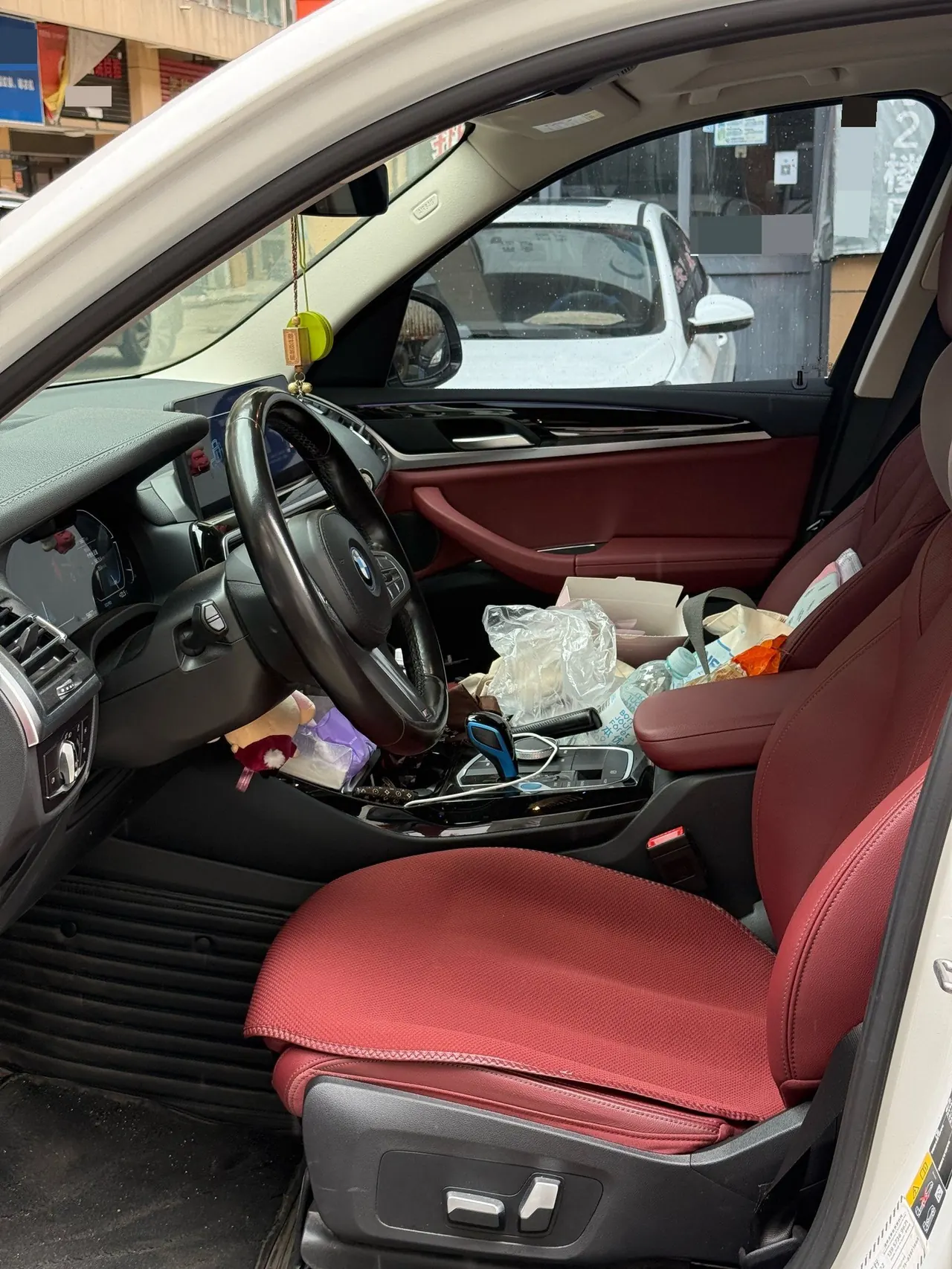 BMW 2023 iX3 leading automatic 5