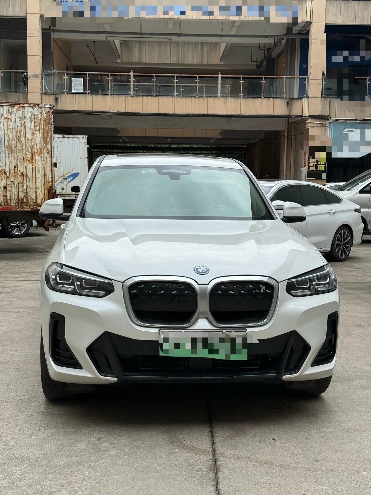 BMW 2023 iX3 leading automatic 8