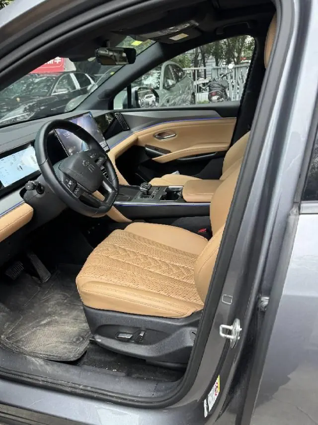 BYD 2025 Song L DM-i 1.5 Stepless Smart Driving Edition 160km Exceed Automatic Transmission 3