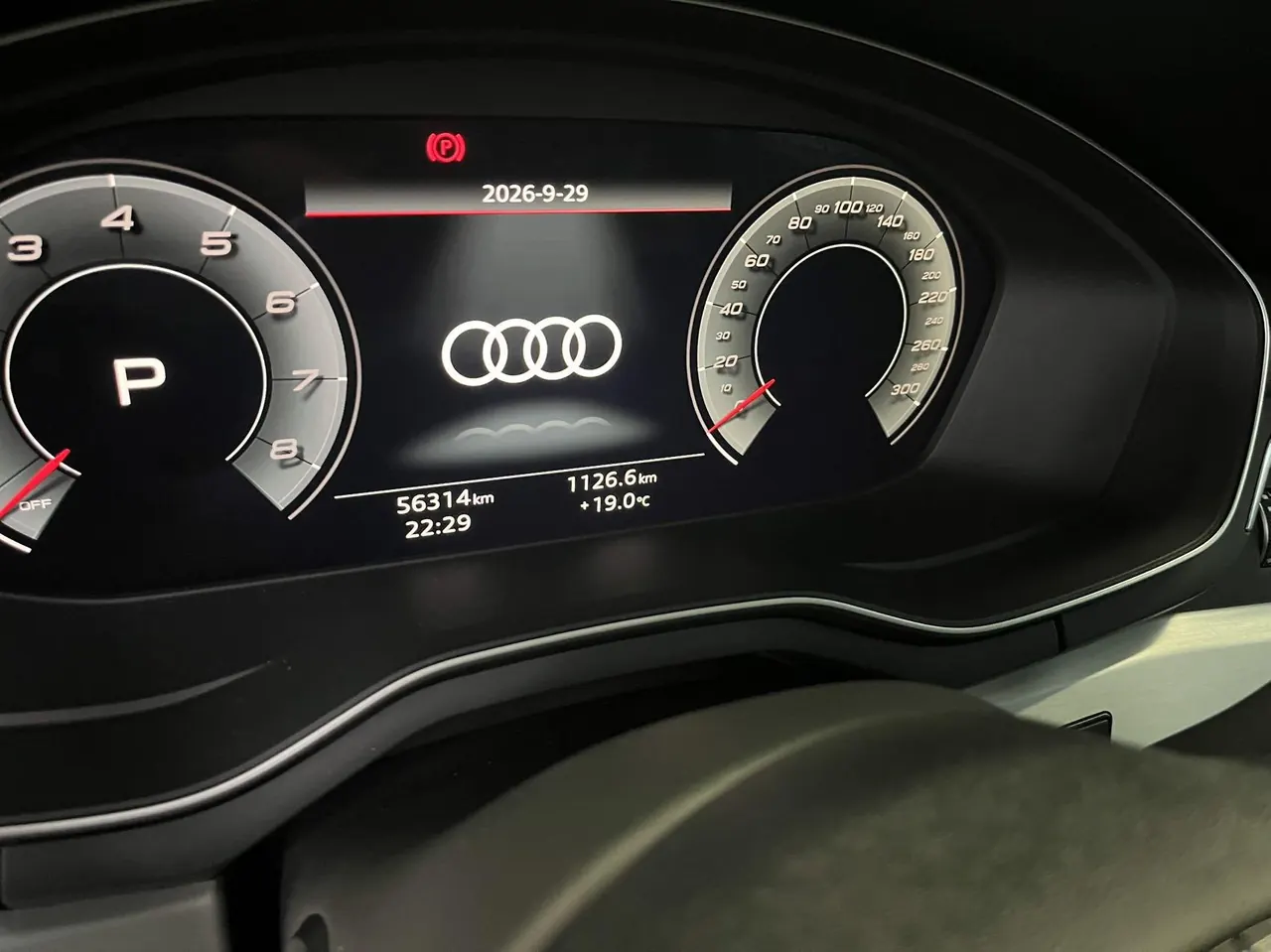 Audi 2020 A4L 2.0TFSI 40TFSI Fashion Dynamic Automatic 8
