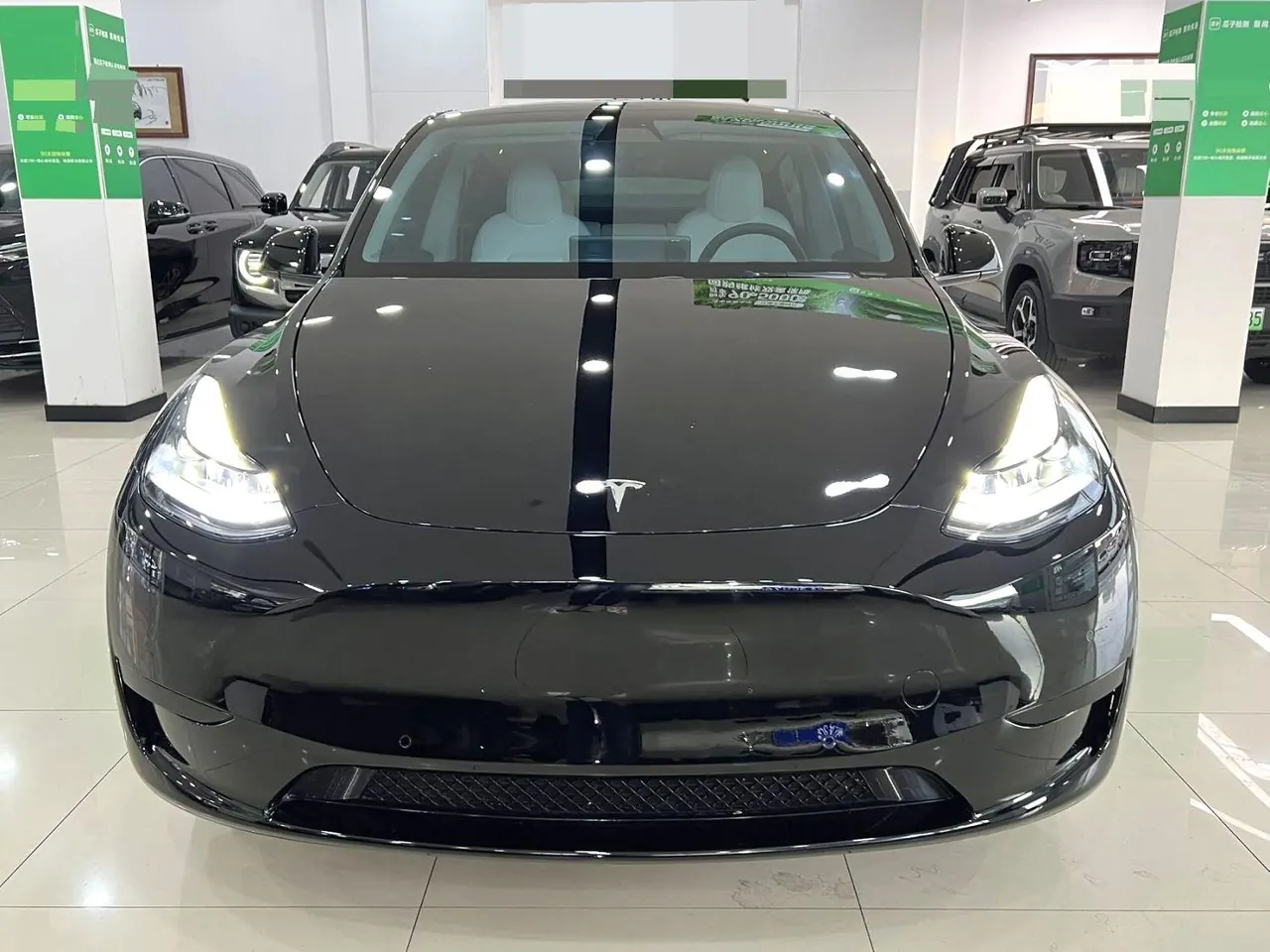 Tesla 2022 Model Y rear-wheel drive version (facelift) automatic gear 2