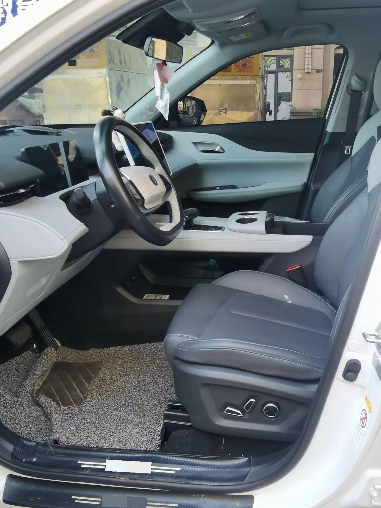 ChangAn 2025 UNI-Z 1.5T honorable automatic gear 4