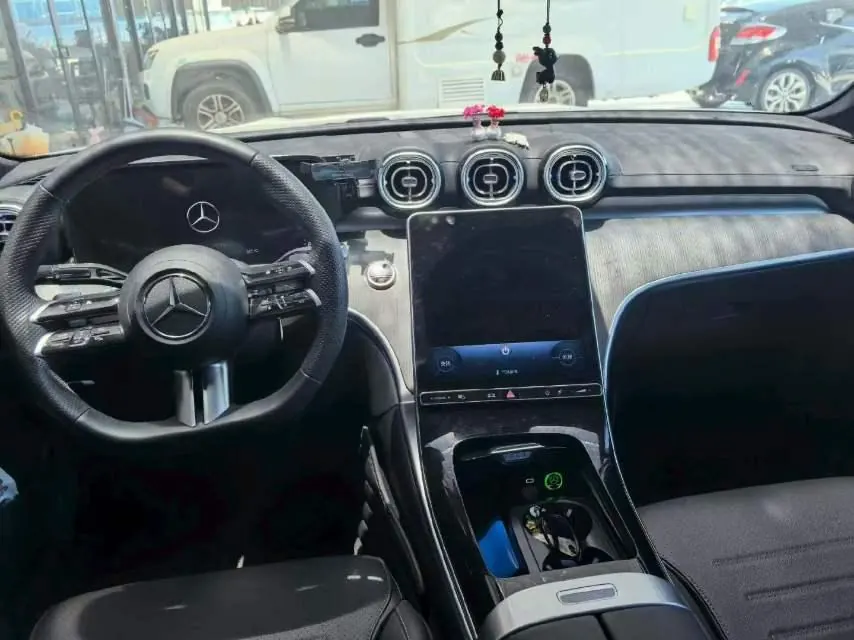 Mercedes Benz Class C 2023 C 260 L 48V 1.5T Hao Night Sports Edition Automatic Gear 8