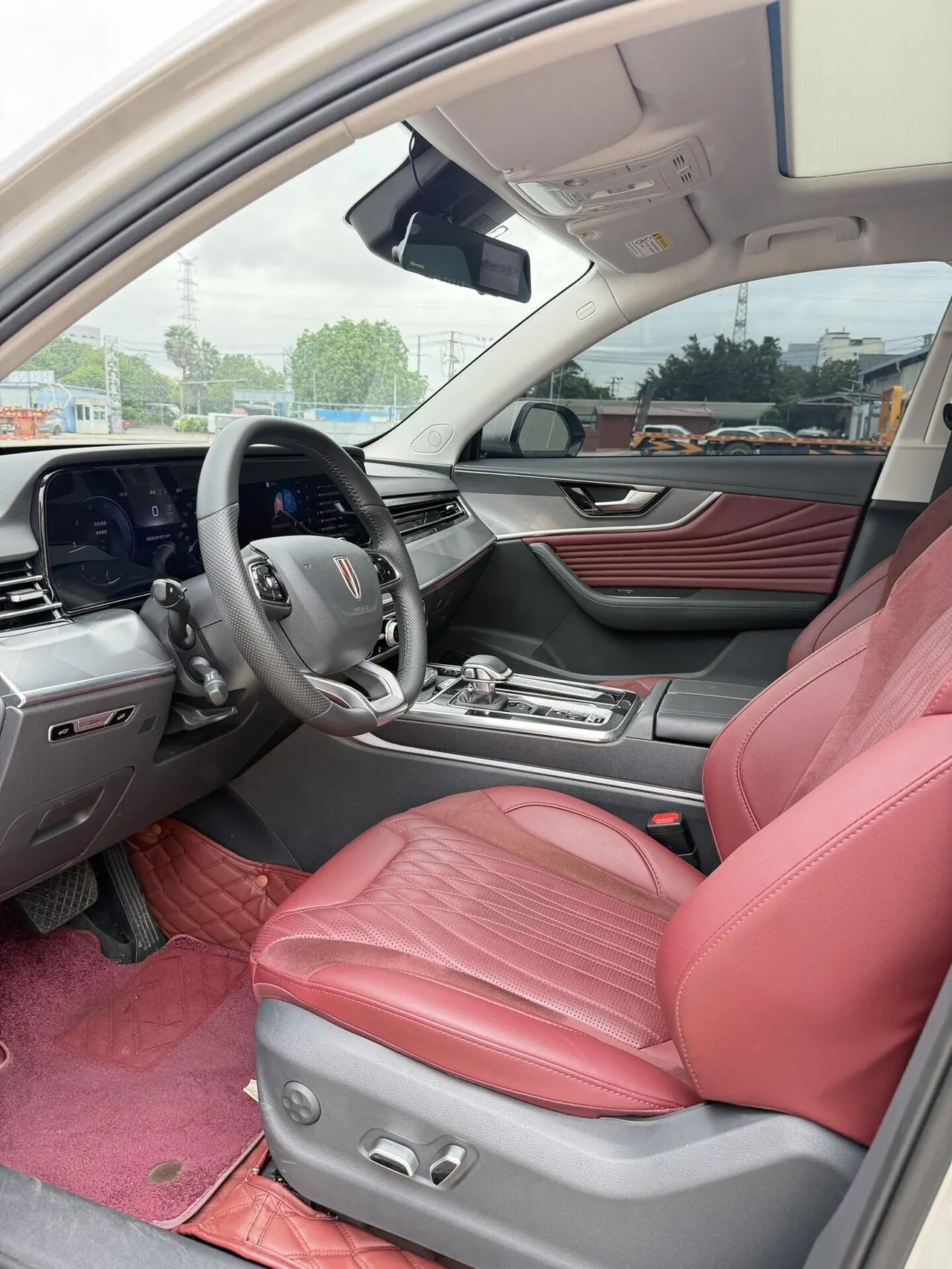 HongQi 2023 HS5 2.0T 4-wheel drive flag enjoy Pro version automatic gear 3