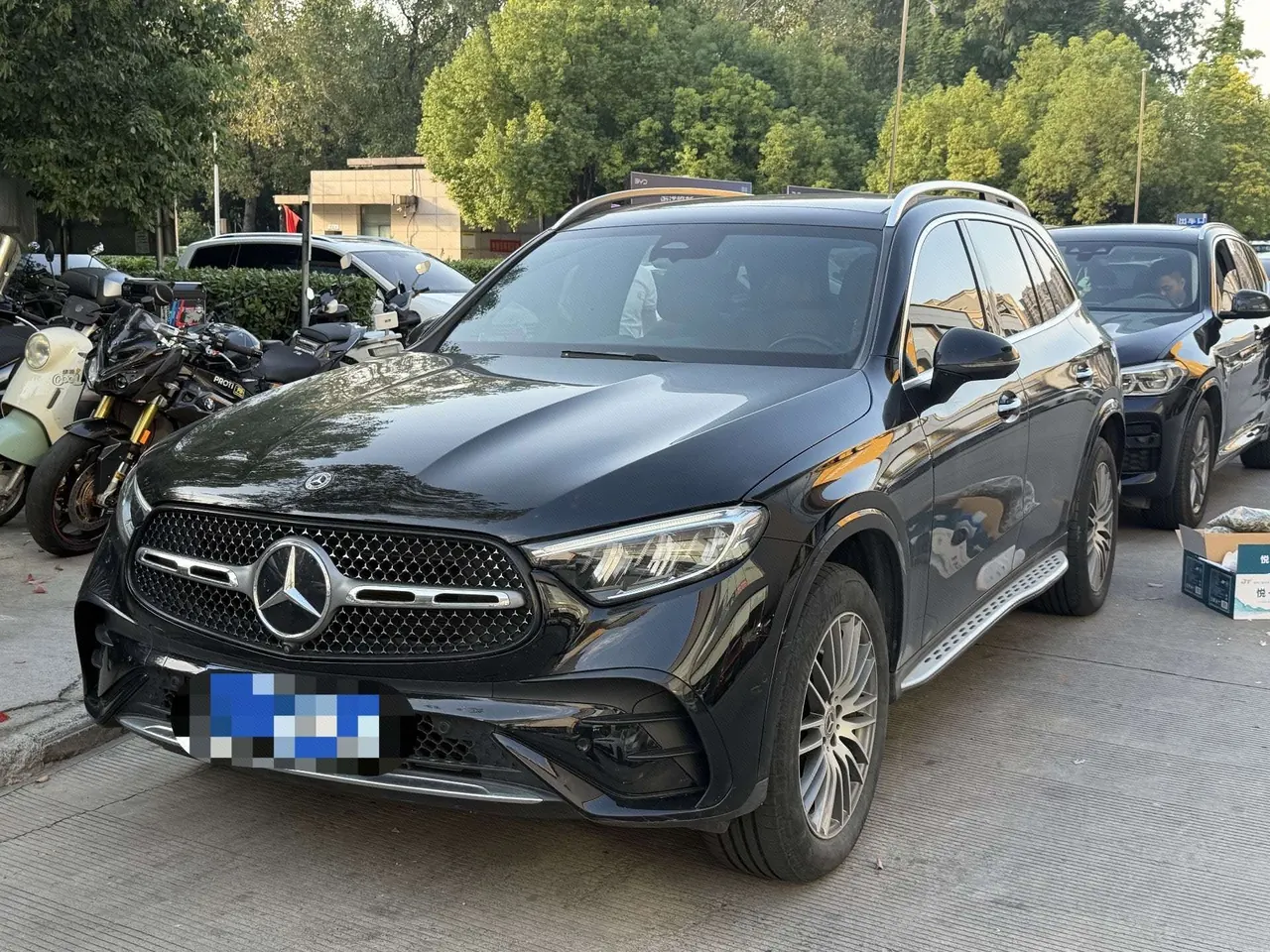 Открыть галерею: Mercedes Benz 2023 GLC 300 L 4MATIC 48V 2.0T Dynamic 5-seat (Modified) Automatic Gear