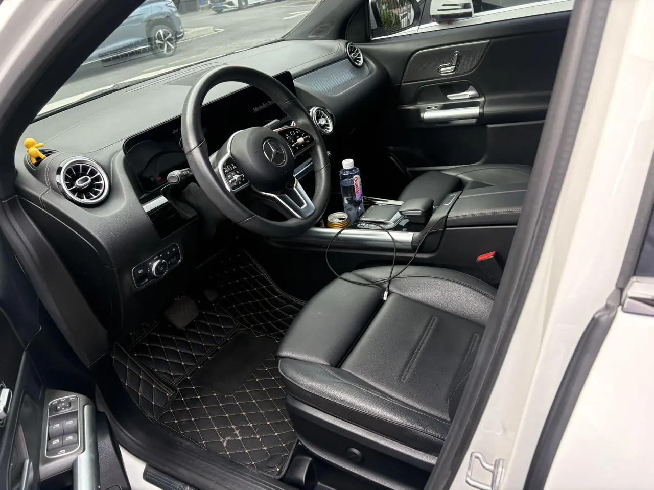 Mercedes Benz 2020 GLA 200 1.3T automatic gear 2