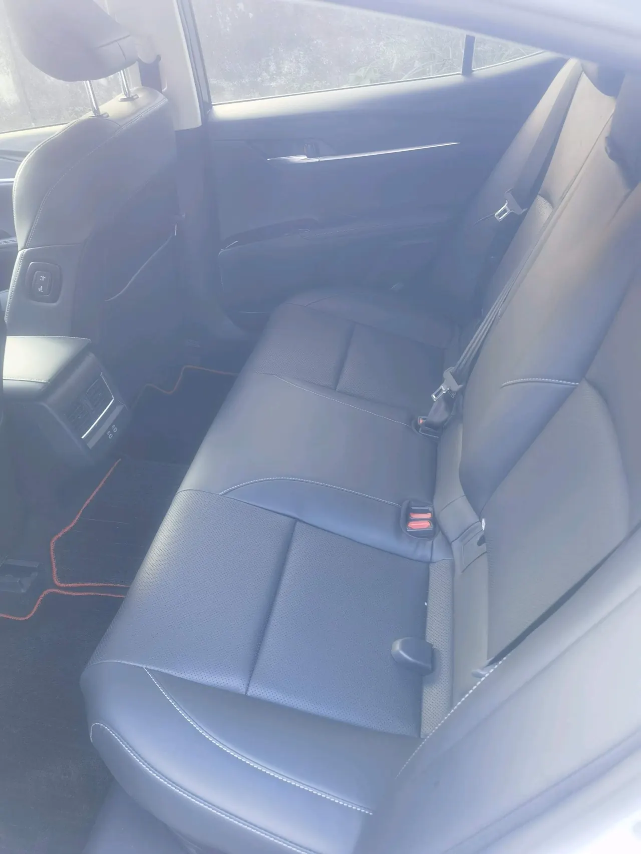 Toyota 2025 Camry Dual Engine 2.0HG Stepless Brilliant Edition Automatic Gear 5