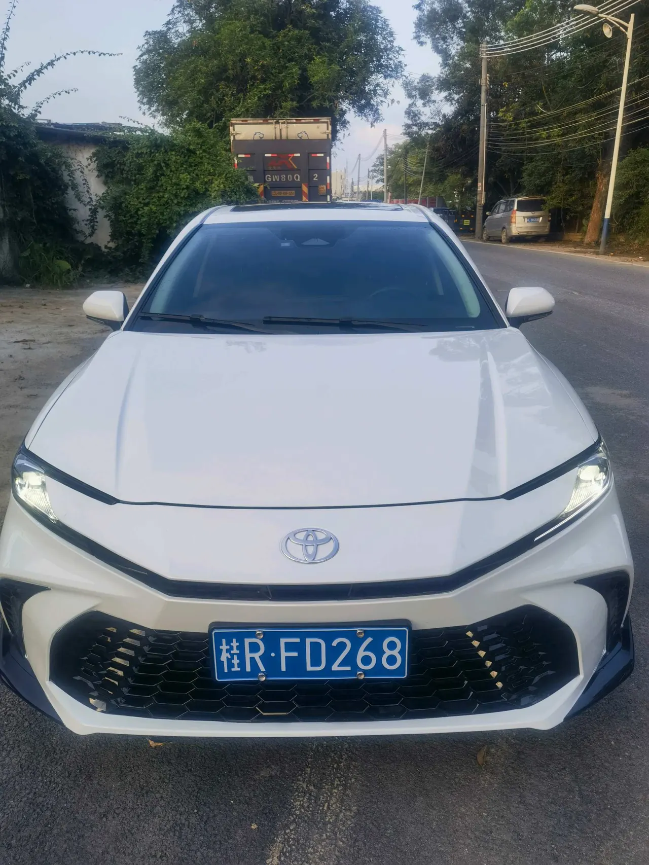 Toyota 2025 Camry Dual Engine 2.0HG Stepless Brilliant Edition Automatic Gear 6