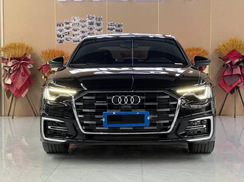 Audi 2023 A6L 2.0TFSI 45TFSI Quattro Selected Dynamic Automatic 2