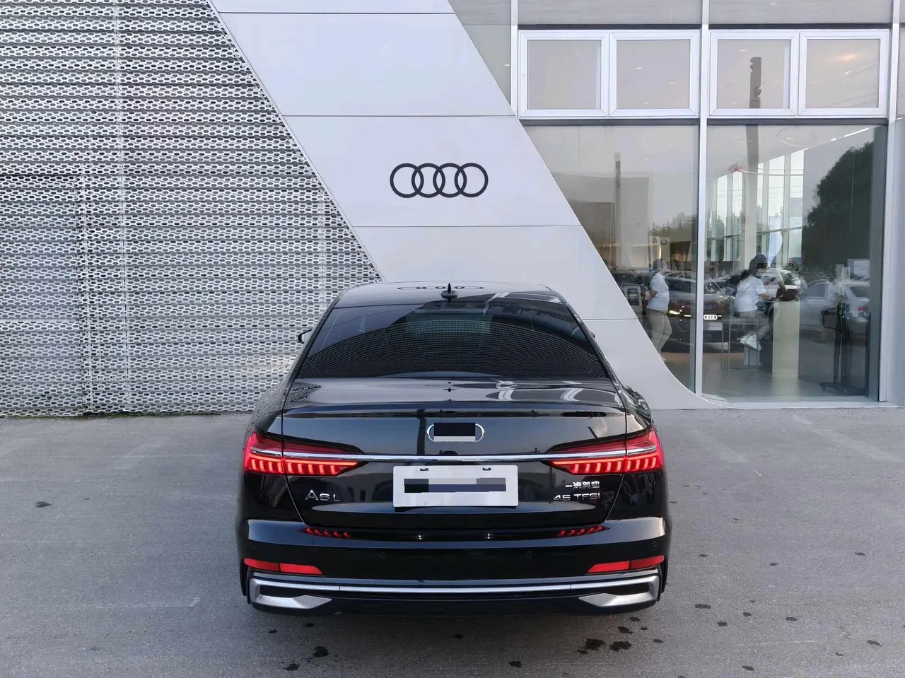 Audi 2025 A6L 2.0TFSI 45TFSI Selected Dynamic Automatic 8