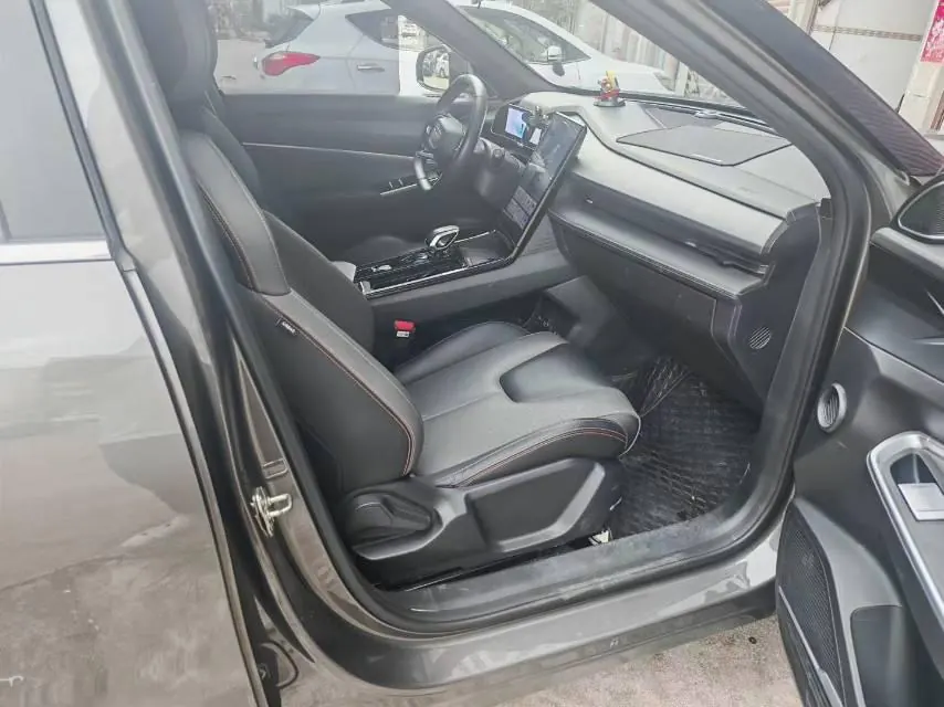 Geely 2023 Boyue COOL 1.5TD COOL Smart Auto 4