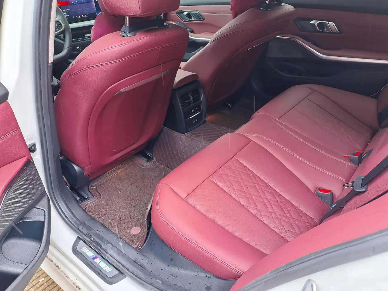 BMW 3 Series 2026 325Li 2.0T M Sports Suit Automatic Gear 2