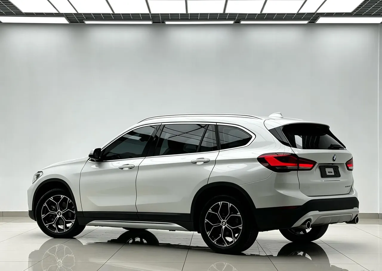 BMW 2022 X1 sDrive20Li 1.5T exclusive automatic gear 6