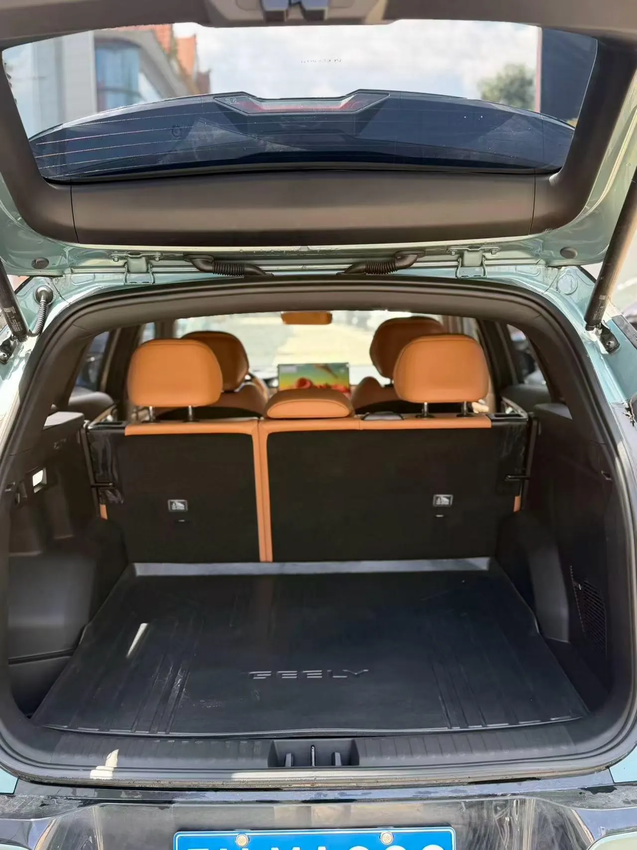 Geely 2025 Boyue L 1.5TD Splendid Automatic Gear 10