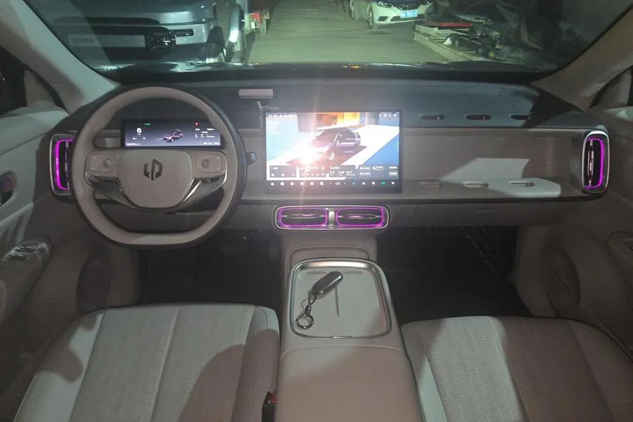 Leapmotor 2025 B 10 510 Comfortable Smart Driving Edition Automatic Gear 5
