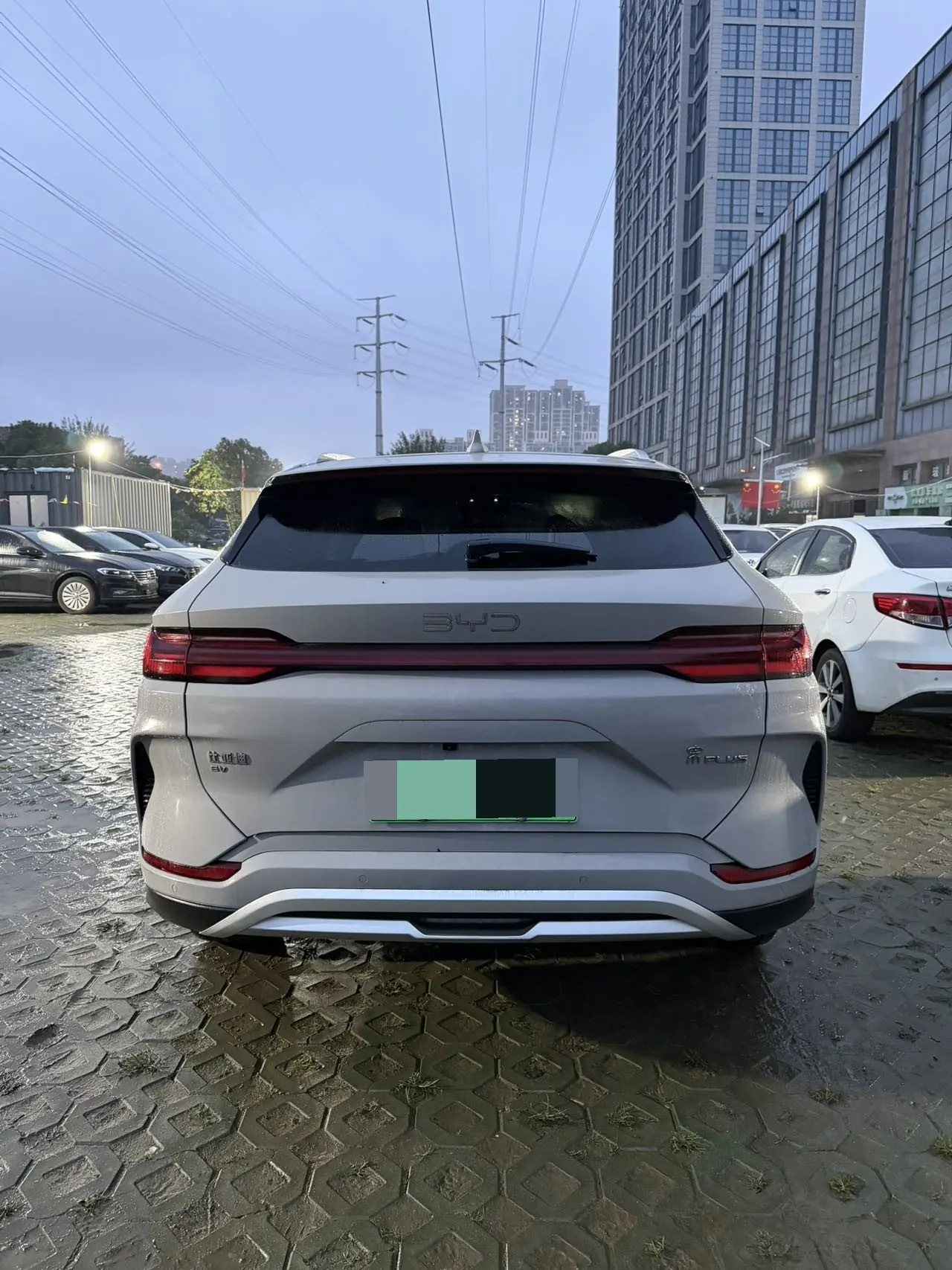 BYD Song PLUS New Energy 2025 Song PLUS EV 520km Luxury Automatic Gear 5
