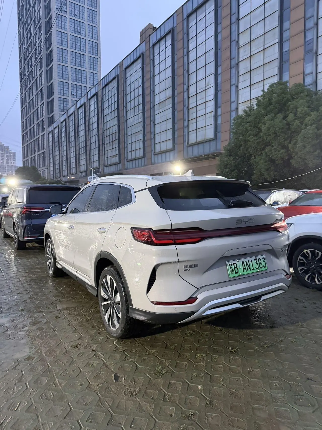 BYD Song PLUS New Energy 2025 Song PLUS EV 520km Luxury Automatic Gear 6