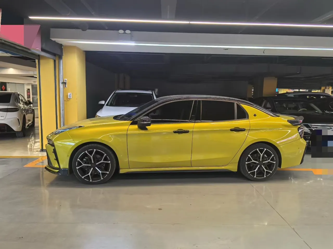 LYNK&amp;CO 2023 LYNK&amp;CO 03 2.0TD Wind Control Edition Automatic Gear 3