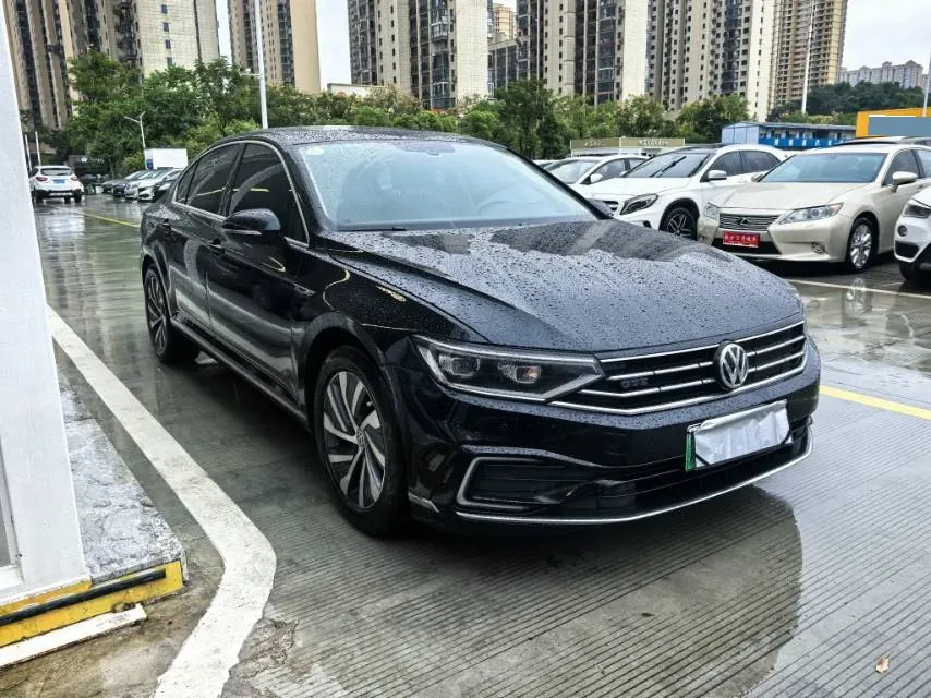 Volkswagen Magotan New Energy 2020 Magotan GTE 1.4T Honorable Automatic Gear 3