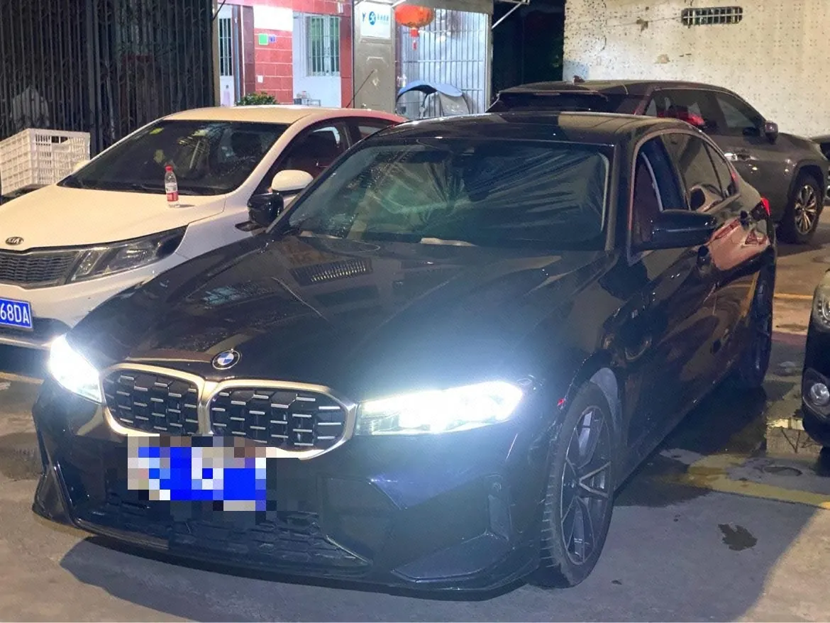Open image lightbox: BMW 3 Series 2025 325Li 2.0T M Sports Suit Automatic Gear