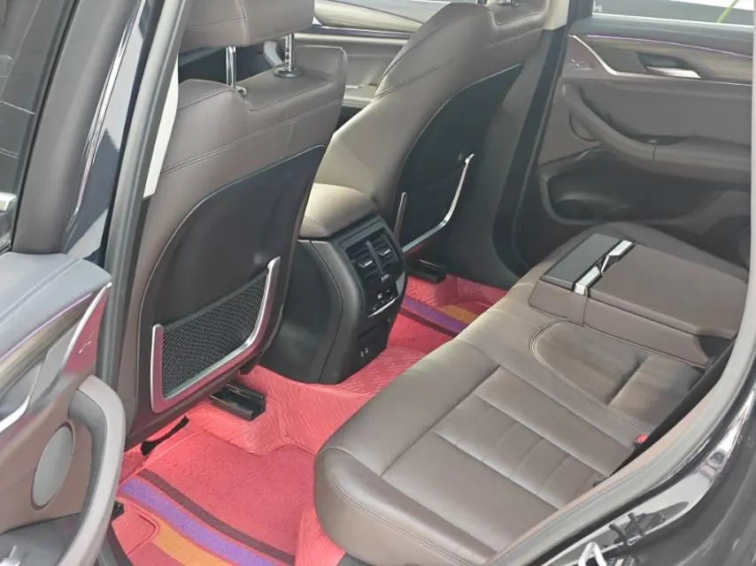 BMW 2020 X3 xDrive28i 2.0T M sports suit automatic gear 3