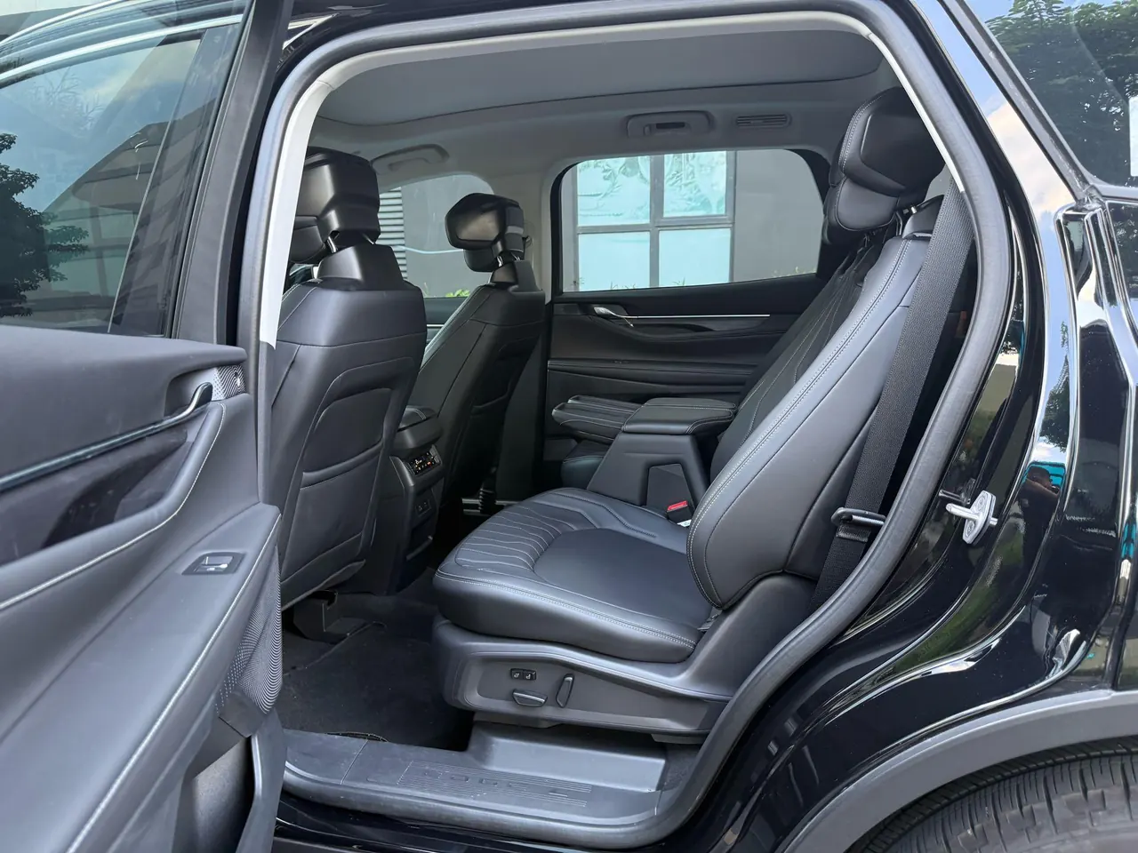Ford 2025 sharp L HYBRID 2.0T stepless EcoBoost two-wheel drive 7-seat luxury automatic gear 7