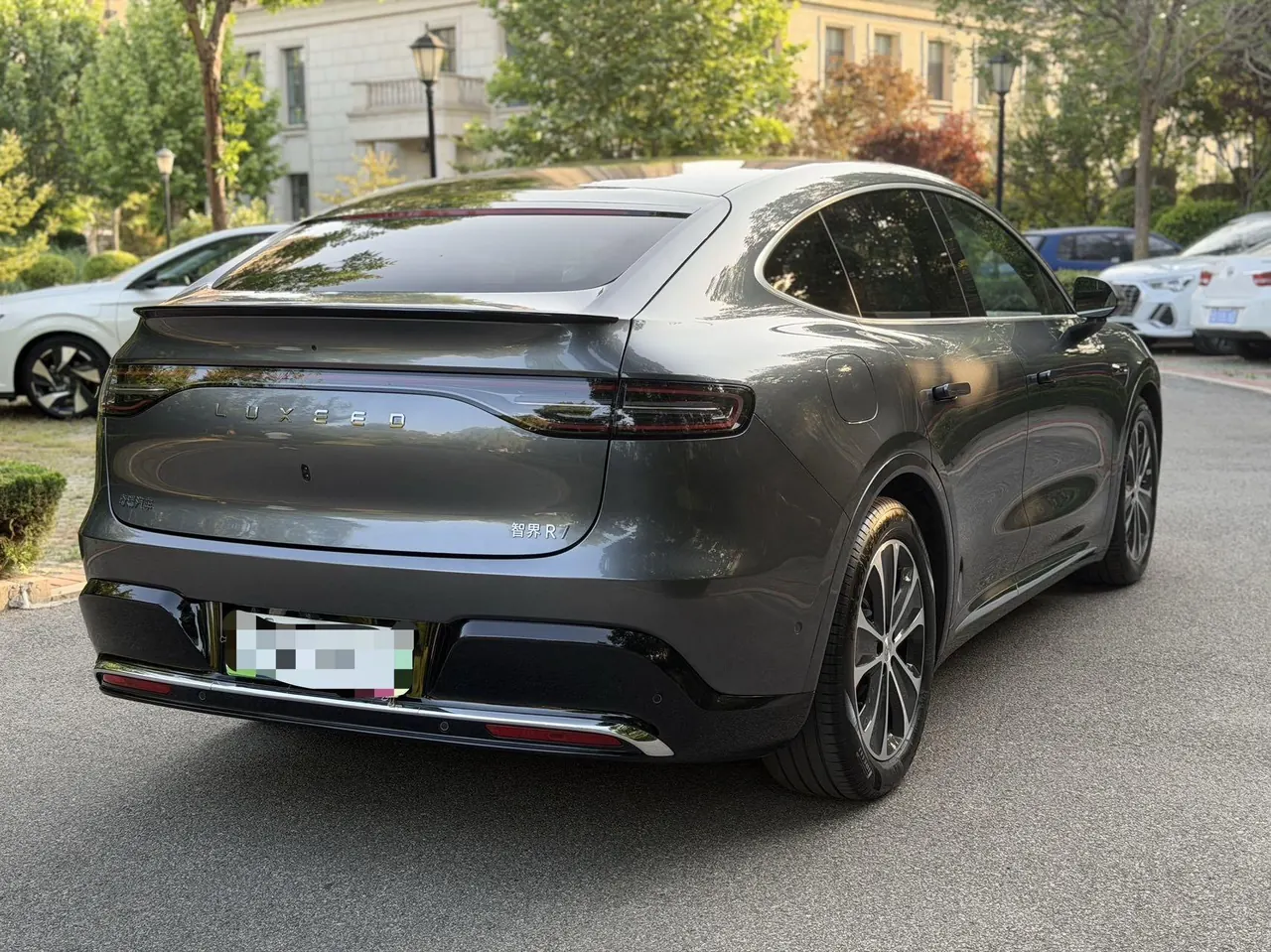 Intellectual 2025 R 7 331km Ultra Automatic Gear 3