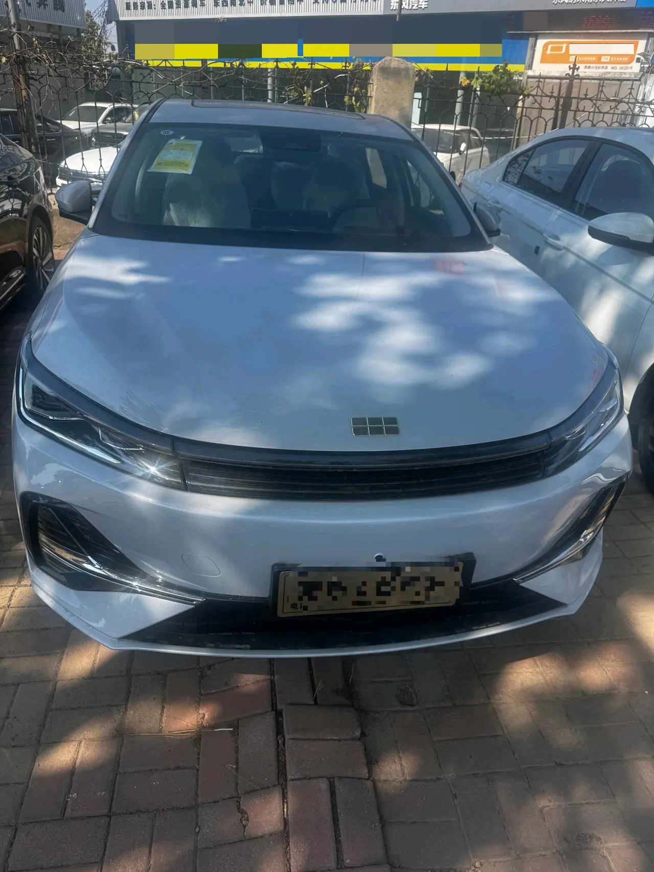 Geely Galaxy 2025 A7 EM-i 1.5 150km Premium Edition Automatic Gear 2
