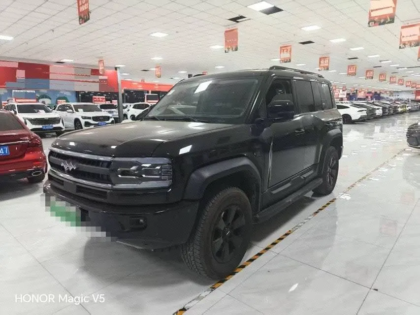 FangChengBao 2025 Leopard 5 1.5T Stepless 210KM Gods Ultra Edition Automatic Gear - View 1