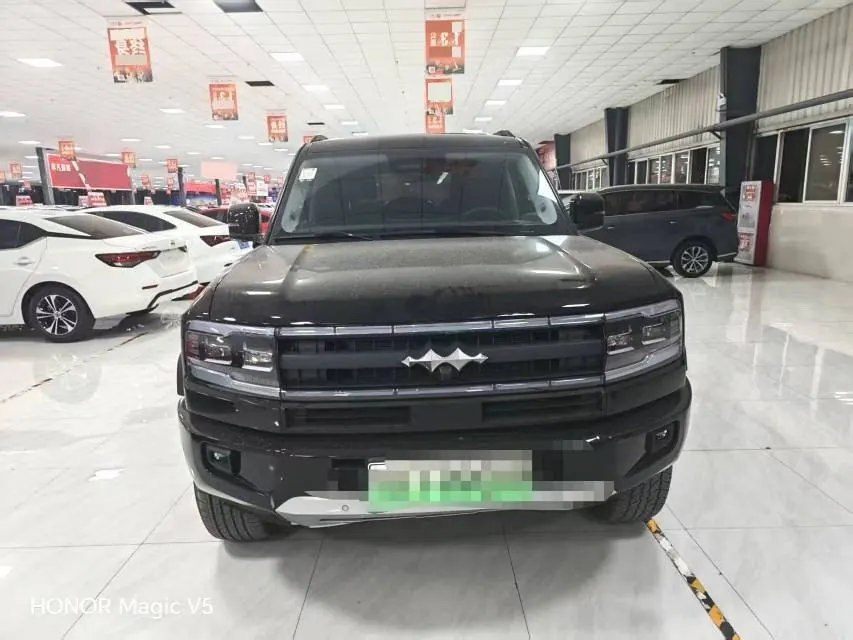FangChengBao 2025 Leopard 5 1.5T Stepless 210KM Gods Ultra Edition Automatic Gear 2
