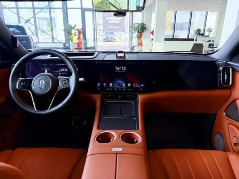 AITO 2025 AITO M8 Max Edition 53.4kWh 6-seat Edition Automatic Gear 5